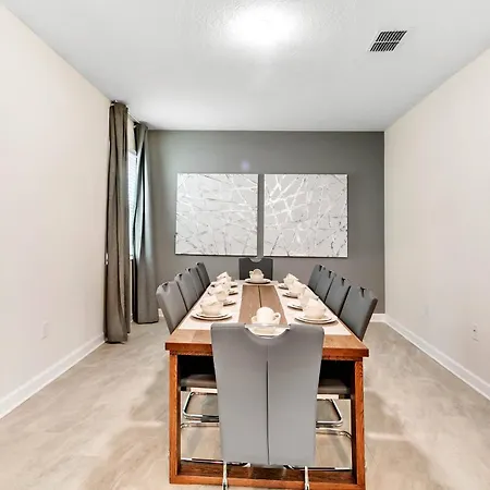 6 Bd 6 Ba Storey Lake 4528 Tb-2