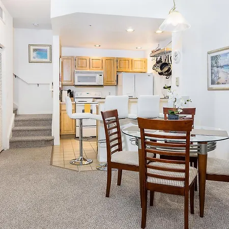 Beautiful 3 Bedroom Townhouse Near Walt Disney World-2