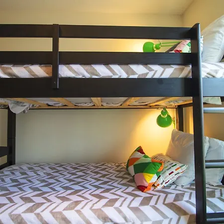 Aco Storey Lake Resort 4 Bedroom Vacation Home With Pool-2