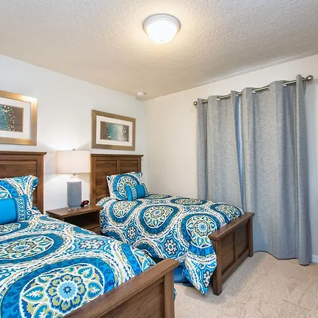 Windsor-5 Bed Townhouse W/Splashpool-3804Ww-2
