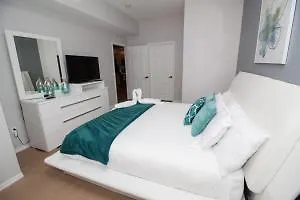 Venetian Bay #104 - Three Bedroom Townhome-3