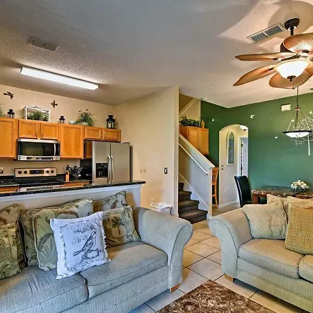 Gorgeous Resort Townhome Near Disneyland-2