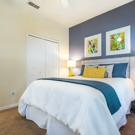 Bella Vidatown Home With Full Size Pool! Townhouse-2