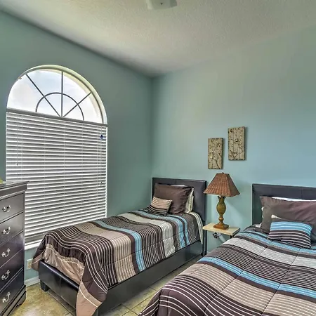 Kissimmee Retreat W/ Pool: Near Disney & Golf!-2