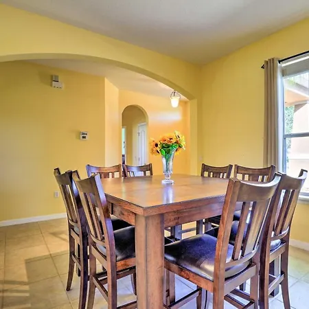 Single-Story Disney Area Gem With Patio And Lake Views-2