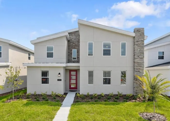 9 Bedroom Home W-Pool Storey Lake -1672