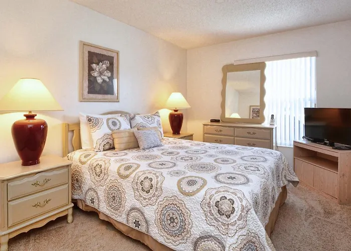 Indian Point- 3 Bedroom Pool Home- 1301Ip