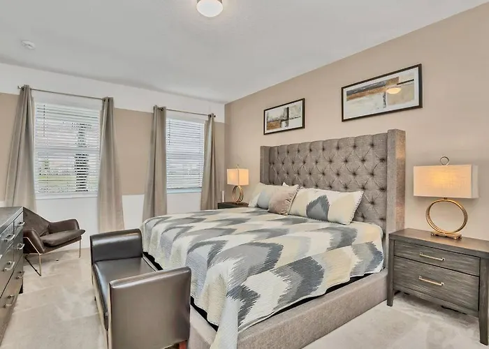 Brand New 15 Bedrooms Mansion Pool &Spa & Bbq & Park View Kissimmee acceptant les animaux