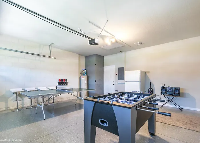 Pet friendly Luxurious Pool Home In Windsor Palms Orlando