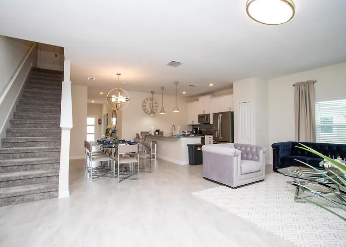 Stunning 5 Bd W/ Pool Close To Disney 8955