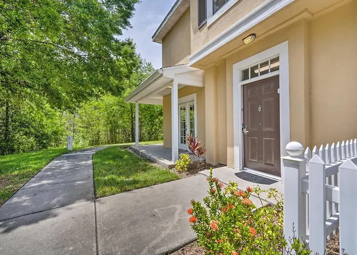 Kissimmee Condo: Community Perks, 10 Mi To Disney!