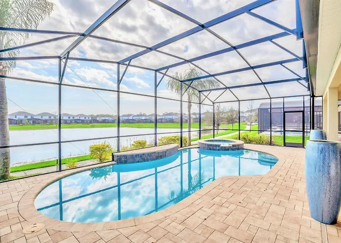 10Br Luxury Mansion - Family Resort - Sleeps 20 - Private Pool, Hot Tub And Bbq!