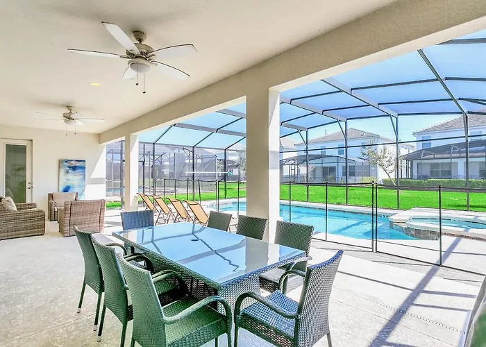 11Br Mansion W Private Pool Hot Tub & Bbq Kissimmee