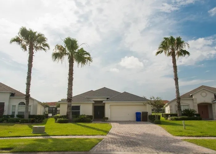 Gated Community!! Sparkling Private Pool, Near Disney