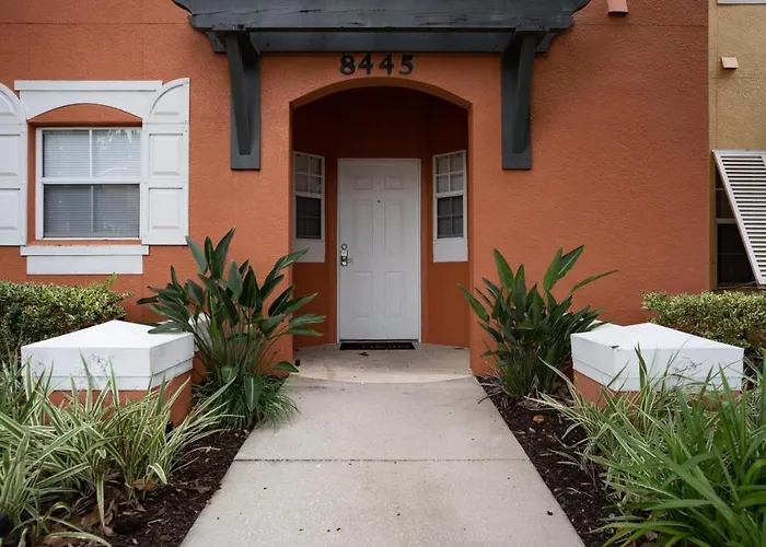 Bsv8445 Beautiful 3 Bd Ba Townhome With Balcony In Emerald Island
