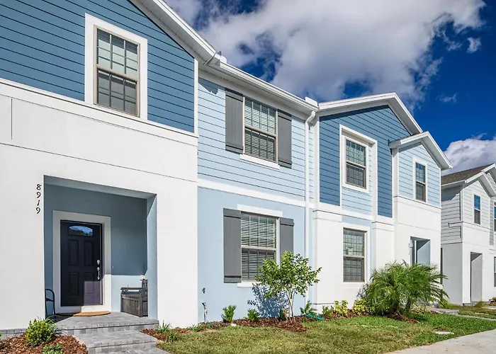 Bsv8919 - Gorgeous 5 Bedroom 4 Bath Townhome With Private Pool & Free Wifi