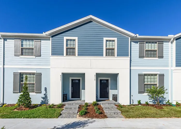 Bsv8919 - Gorgeous 5 Bedroom 4 Bath Townhome With Private Pool & Free Wifi