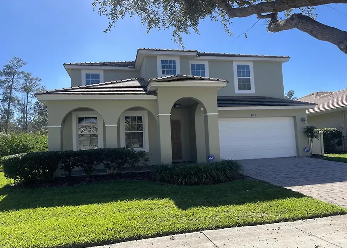 South Facing Pool Near Disney 5 Bed Luxury Kissimmee admite animales