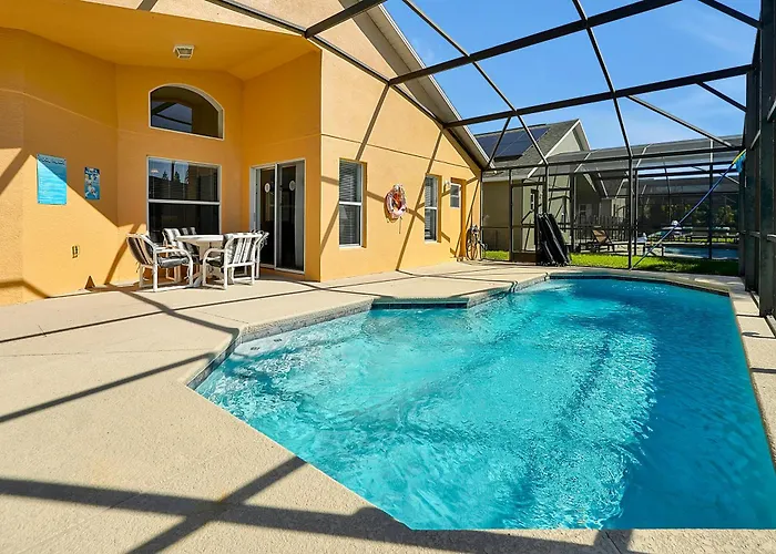 Bikini Bottom - 4 Bed Disney Pool Home