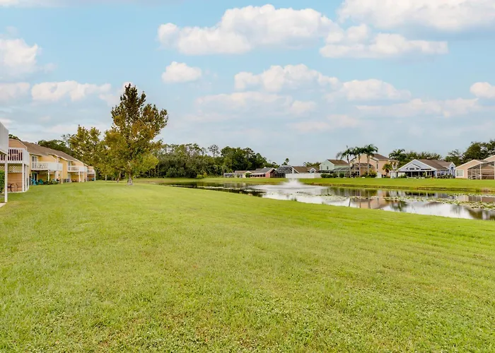 Kissimmee Condo With Private Porch Less Than 7 Mi To Disney!