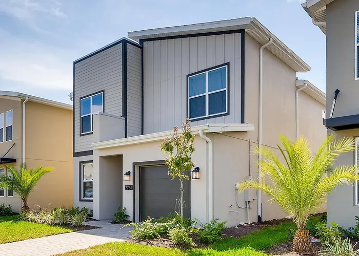 2751 Bd -Luxury 5Br Single Family - Private Pool