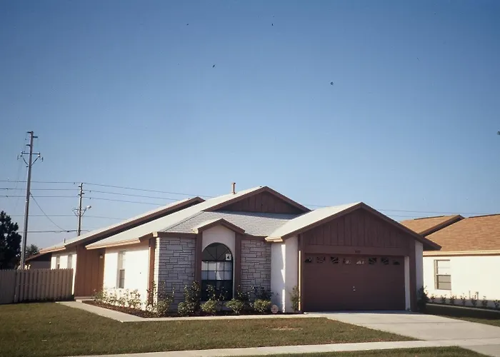 Laguna Villas