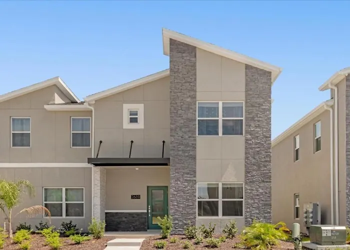 Pet friendly 5 Bedroom- 4 Bathroom- Storey Lake 2689Sb Kissimmee