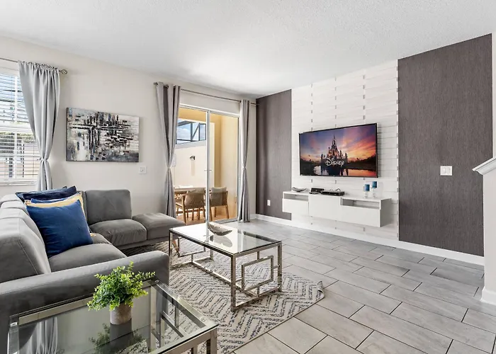 Modern Designed 5Br With Private Pool Sl4935