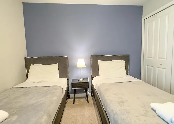 Beautiful Four Bedrooms Townhouse With Splash Pool At Le Reve Resort
