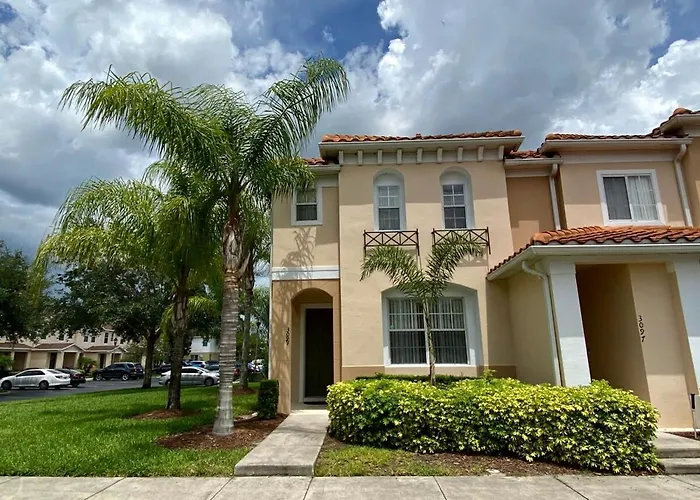 Three Bedrooms Townhome 3099