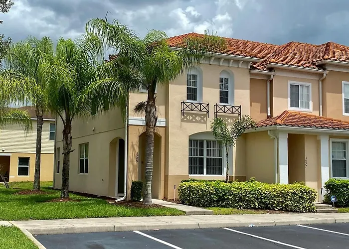 Three Bedrooms Townhome 3099
