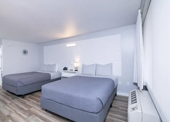 Disney 12 Minutes For Family, Pool And Parking Free