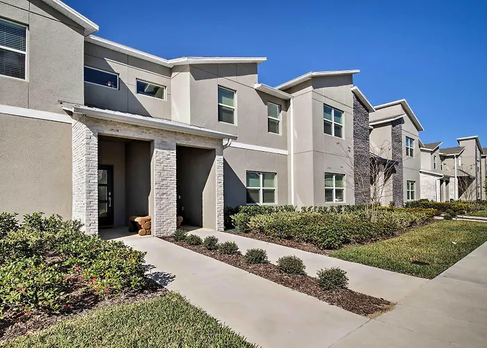 Haustierfreundliches Disney-Area Townhome W/ Lanai & Resort Amenities! Kissimmee