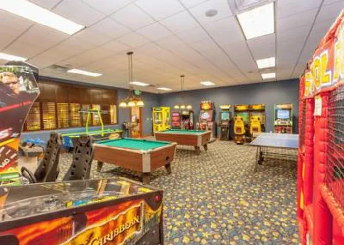 Spacious Villa Near Disney Four Corners acceptant les animaux