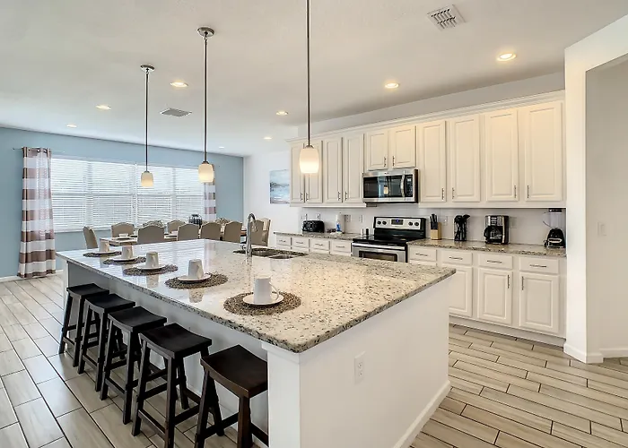 Sonoma Resort, Private Pool, And Much More!! Hunters Creek