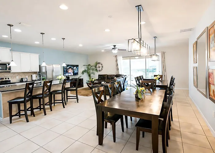 Huisdiervriedelijke Brand New 9 Bedroom Luxury Villa Near Disney Sleeps 22 Kissimmee