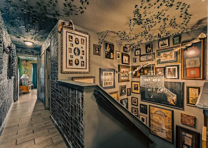 Stay At Hogwarts Harry Potter'S Home, Free Parking, Pets Allowed