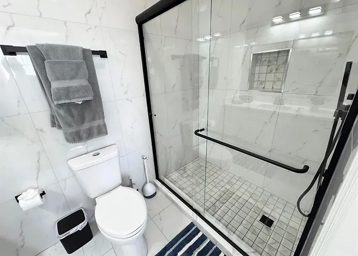 Beautiful Orlando Apt With Nemo Bedroom, 15 Min To Disney!