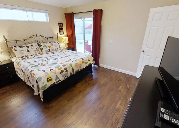 Lake Berkley Resort 4 Bedroom Vacation Home With Pool 1520 Kissimmee