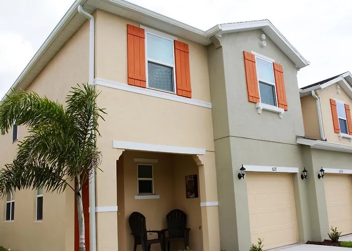 Four Bedrooms Townhome 5127