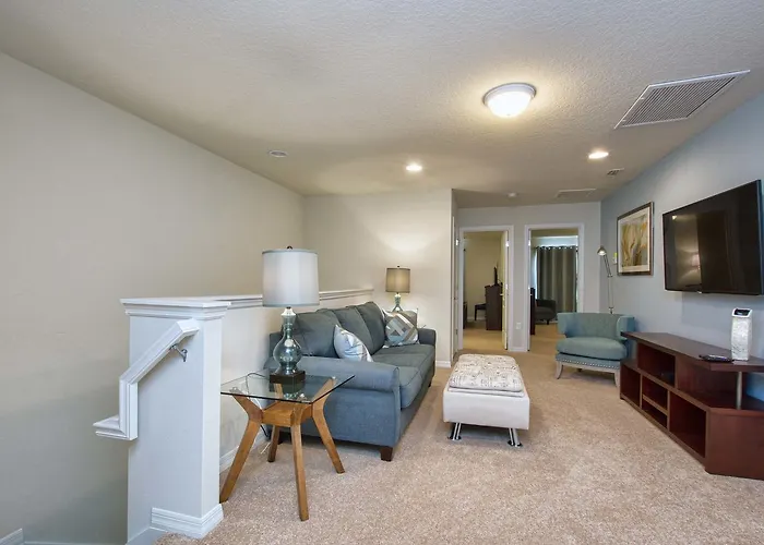 Windsor-5 Bed Townhouse W/Splashpool-3804Ww