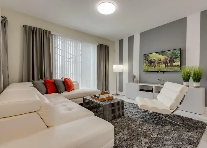 New 4 Bedroom Villa, Best Location