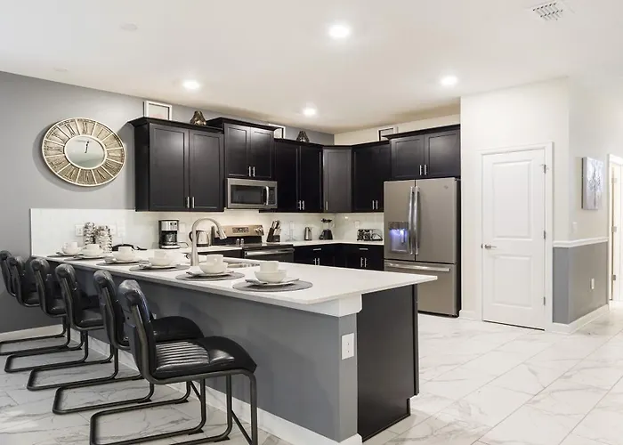 Pet friendly Luxury Pool Villa Close To Disney-1564Mc" Kissimmee