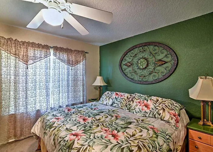 Pet friendly Gorgeous Resort Townhome Near Disneyland Kissimmee