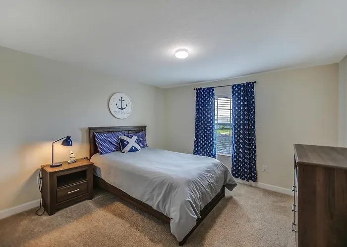 Haustierfreundliches C - New 4 Bedroom Home - 5 Miles To Disney - Free Water Park - Private Pool Kissimmee
