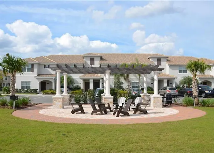 I - New 4 Bedroom Home - 5 Miles To Disney - Free Water Park - Private Pool