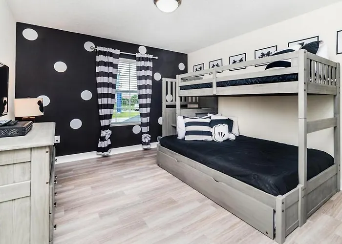 Pet friendly 4951 Windermere Avenue Villa Kissimmee
