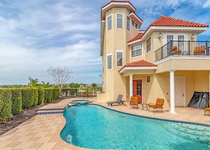 Pet friendly Lake View Mansion Villa Kissimmee