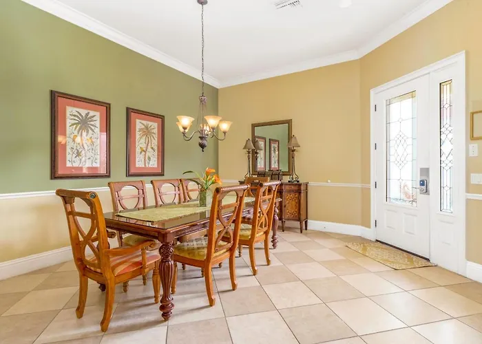 Pet friendly Lake View Mansion Villa Kissimmee