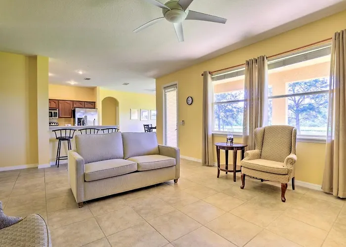 Single-Story Disney Area Gem With Patio And Lake Views